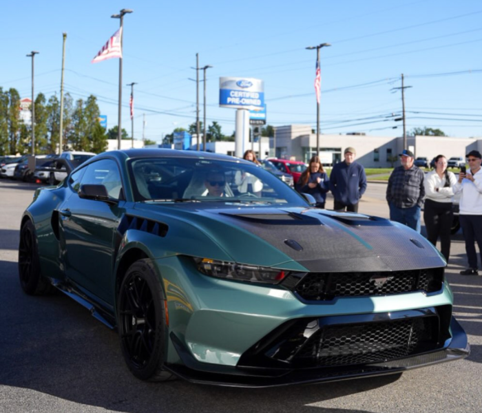 Mustang GTD “aston martin racing green”